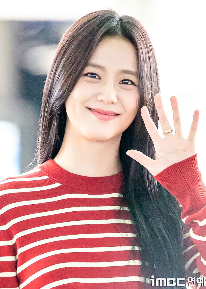 原來這就是FREE PASS相！韓網票選父母會喜歡的女偶像：Jisoo清爽端正又耐看，沅禧、安俞真長輩緣代表！-4