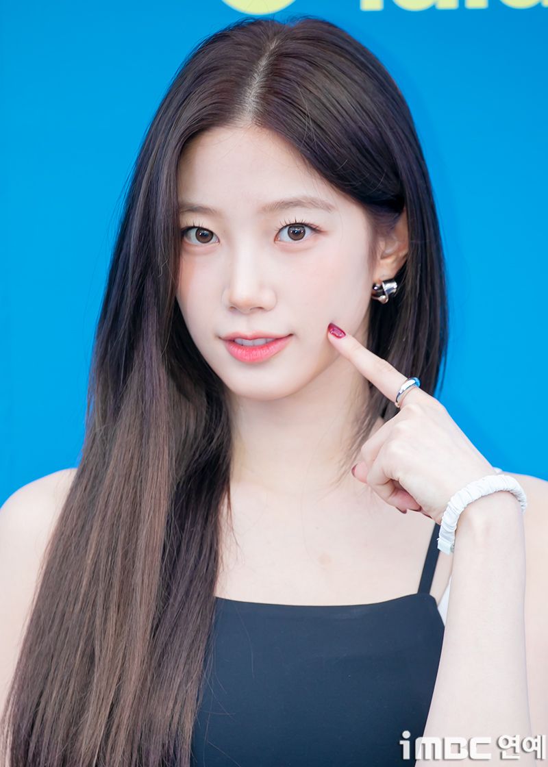 原來這就是FREE PASS相！韓網票選父母會喜歡的女偶像：Jisoo清爽端正又耐看，沅禧、安俞真長輩緣代表！-13