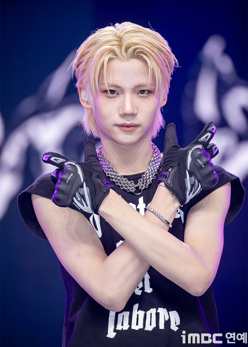 盤點2026年成年KPOP男偶像名單！東玹、咲哉成熟帥度大變化，韓維辰忙內轉大人！-8