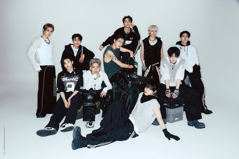 網熱議2025MAMA舞台Live唱得很好的韓團！Stray Kids爆發力驚人，BABYMONSTER高音實力太穩！-13