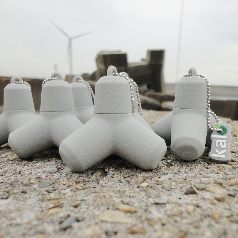 2025聖誕節地獄交換禮物推薦！「大腸包小腸手工皂、火鍋肉片毛毯、炸牡蠣抱枕」全都廢到笑！-3