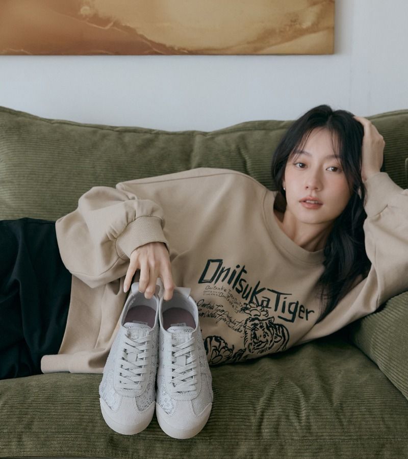 鬼塚虎「蕾絲版」芭蕾瑪莉珍鞋韓妞也陷入瘋狂！鏤空緹花蕾絲太美、台灣也悄悄上架了！-3