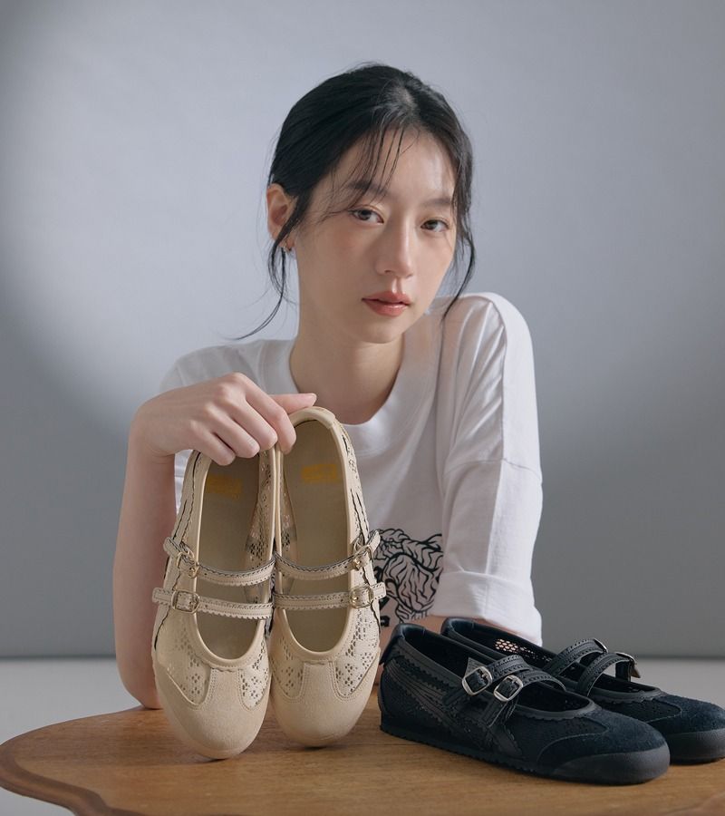 鬼塚虎「蕾絲版」芭蕾瑪莉珍鞋韓妞也陷入瘋狂！鏤空緹花蕾絲太美、台灣也悄悄上架了！-6