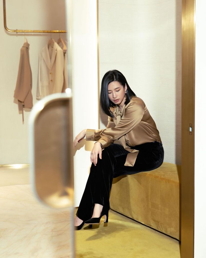 Chloé「安潔莉娜裘莉」合作系列太美！「白色半月包」周興哲老婆趙岱新都想入手！-6