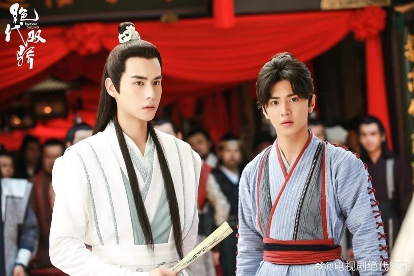 「嘉許哥」 陳哲遠的6件事&必看陸劇作品!《偷偷藏不住》獲封新一代校園男神、大學校草、男團出道,考古黑歷史全是笑料!-18