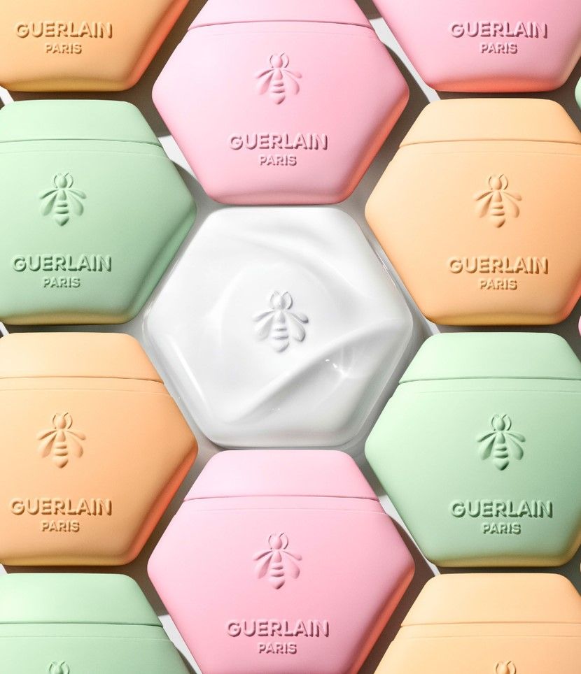 2025最值得收藏香氛護手霜！嬌蘭把花草水語香氣注入護手霜，蜂蠟外型x馬卡龍粉嫩配色，簡直是女生的專屬寵愛！-10