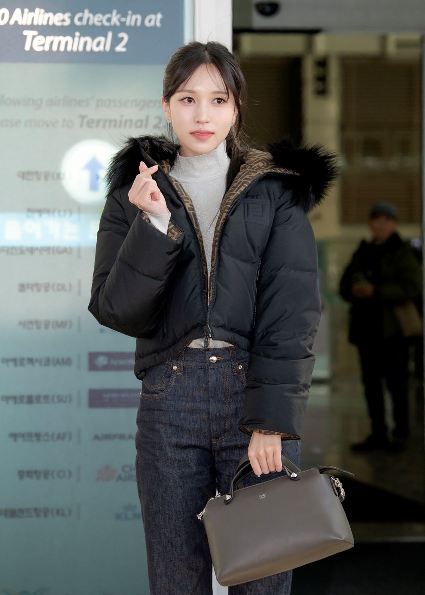 G-Dragon 和金泰浩PD 的'Good Day' 将在全球Disney+ 上线: r/bigbang, image size:850x1189