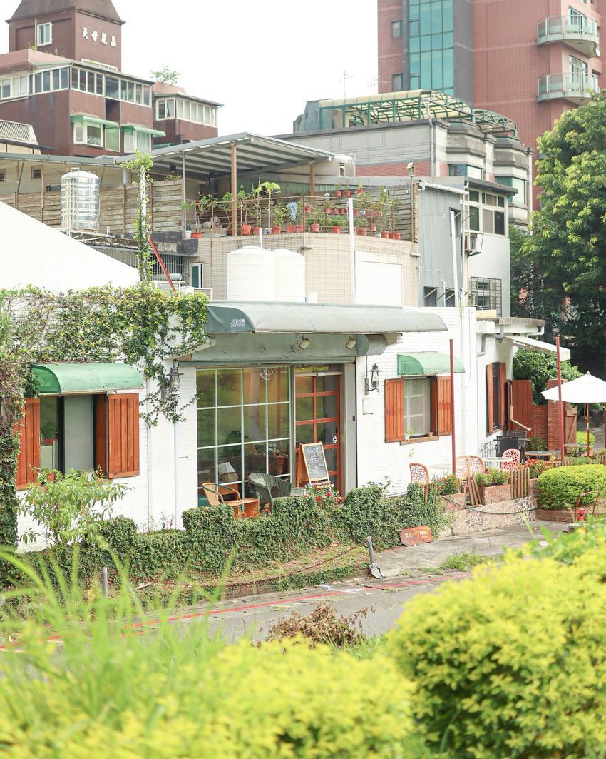 2024天母咖啡廳最新清單！Oasis綠洲、日系喫茶店、超美咖啡廳一次收！-13