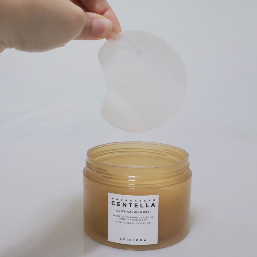 韓國OLIVE YOUNG夏季熱銷濕敷棉片盤點！胡蘿蔔涼感爽膚棉、水分炸彈濕敷棉...，隨時一貼躁動乾渴肌、秒乖！-6