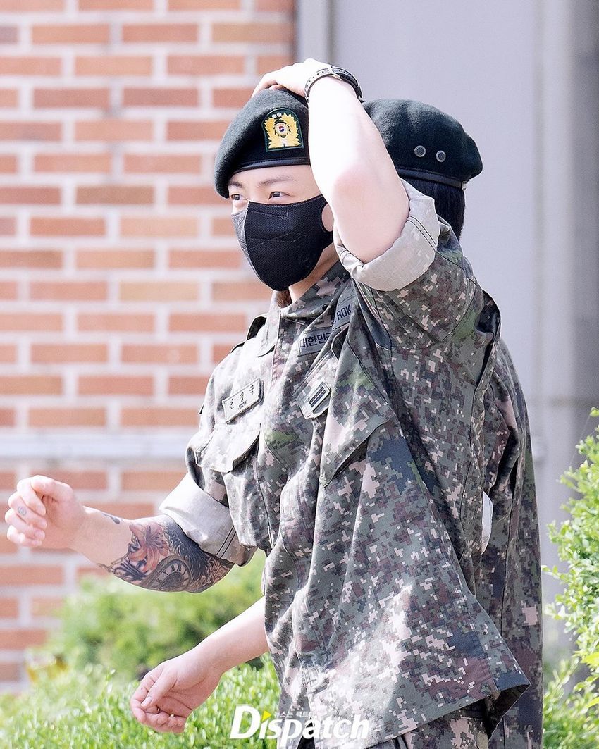 10位韓國男偶像2025退伍時間懶人包！BTS防彈預計6月完整體回歸，EXO世勳這天正式結束軍白期！-15