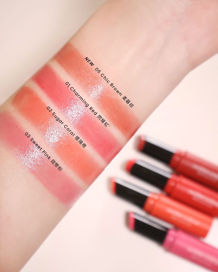 越擦越水嫩！脆友推薦開架潤唇彩，日妞人手一支MilleFée唇蜜、fwee3D唇釉，曼秀雷敦潤唇膏「摩卡棕」新色超顯白！-8
