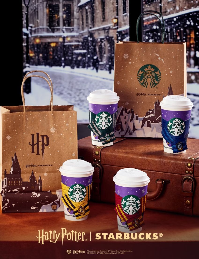 星巴克跟哈利波特聯名了！「四大學院馬克杯、霍格華茲學院玻璃杯、魔法師小熊吊飾」全都太想買！ ｜ POPO筆記, image size:850x1106