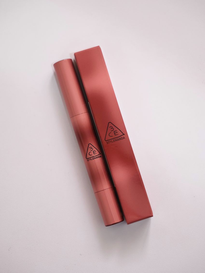 台灣買得到韓國人氣美妝六選！歐膩化妝包必備高允貞同款嘟嘟唇、H2H好氣色腮紅，GD推薦蘋果洗髮精不用找代購！-10
