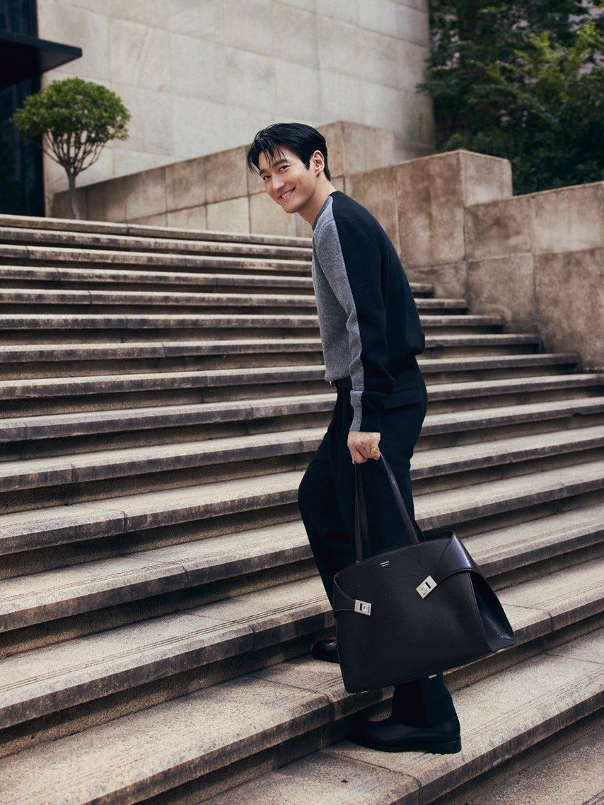 完全不顯老！2026邁入40歲的逆齡韓星男神，金在中根本逆生長，東海、金宣虎少年感爆棚！-11