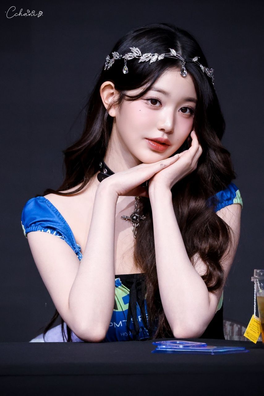 網評6位最適合「非人類」概念的KPOP女偶像！Karina美到像AI，張員瑛、Sullyoon根本精靈下凡！-5