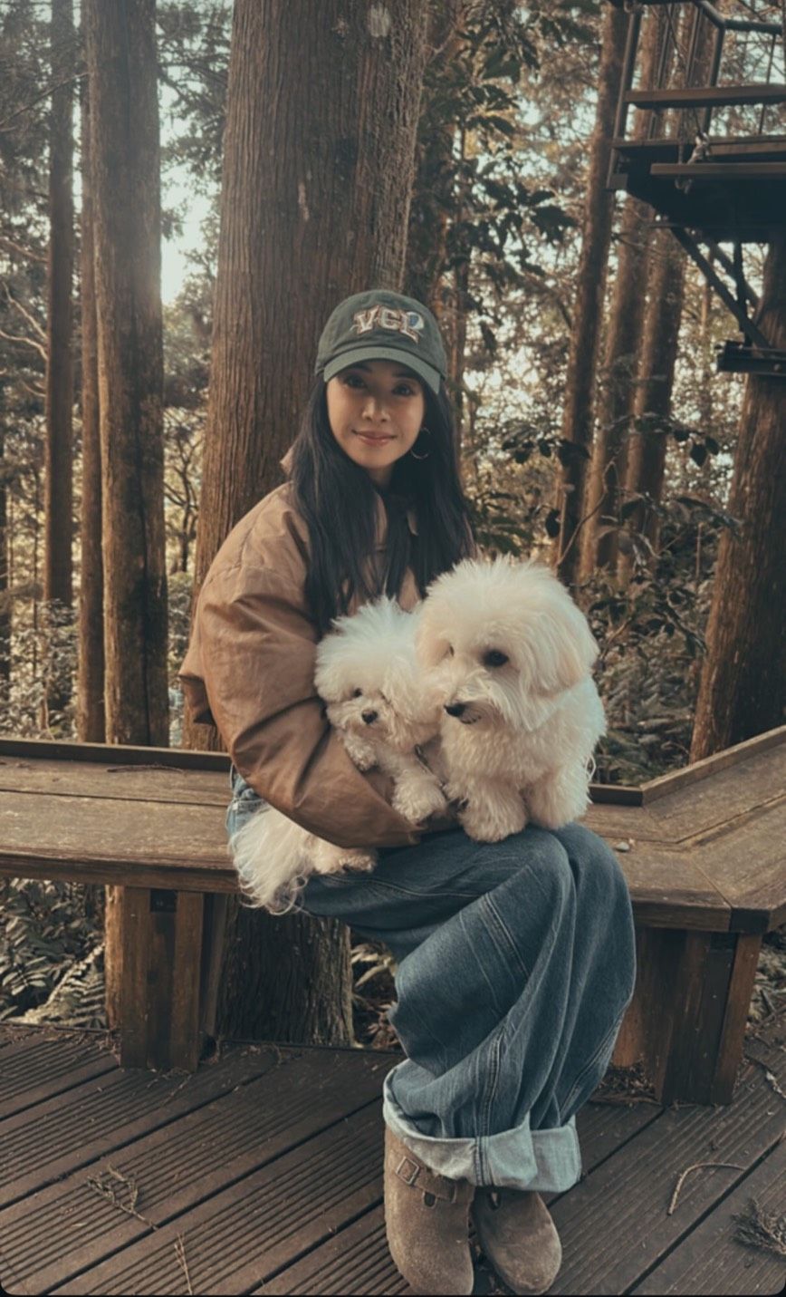 蔡依林演唱會光鞋子就200多雙！舞台「首次穿球鞋」讓Jolin更有動力加場！？原來球鞋出自這品牌！-6