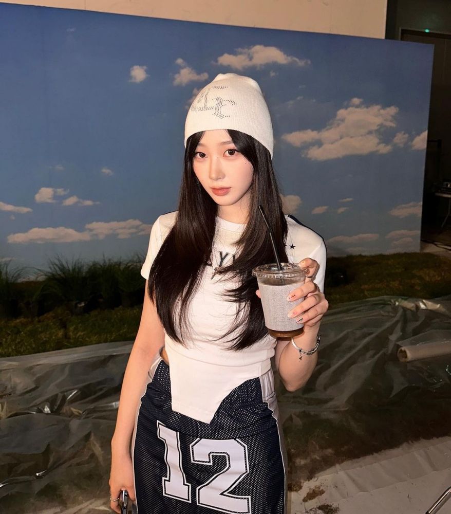 好羨慕！最強人間AI團aespa來台尾牙演出！Karina、Winter成員抵台穿這樣！-8