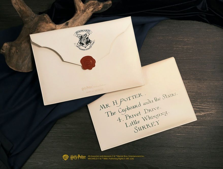 台灣哈利波特專賣店一歲了！限定必買「金屬徽章&原子筆」美翻、滿額再送入學通知信收納包！-3
