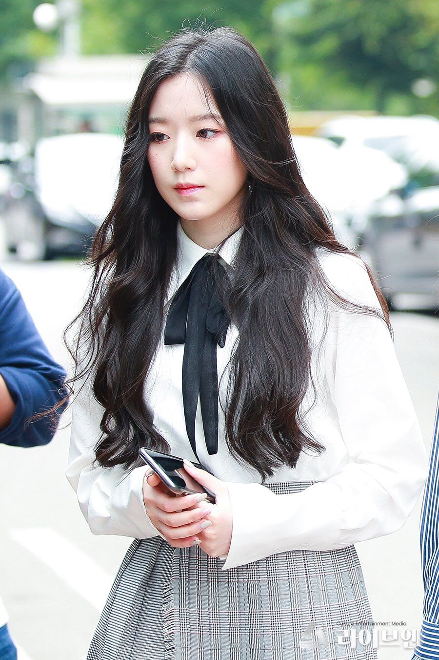 韓網評選7位「校服女神」KPOP偶像！李瑞、Winter清純美爆發，舒華獲封最強初戀！-6