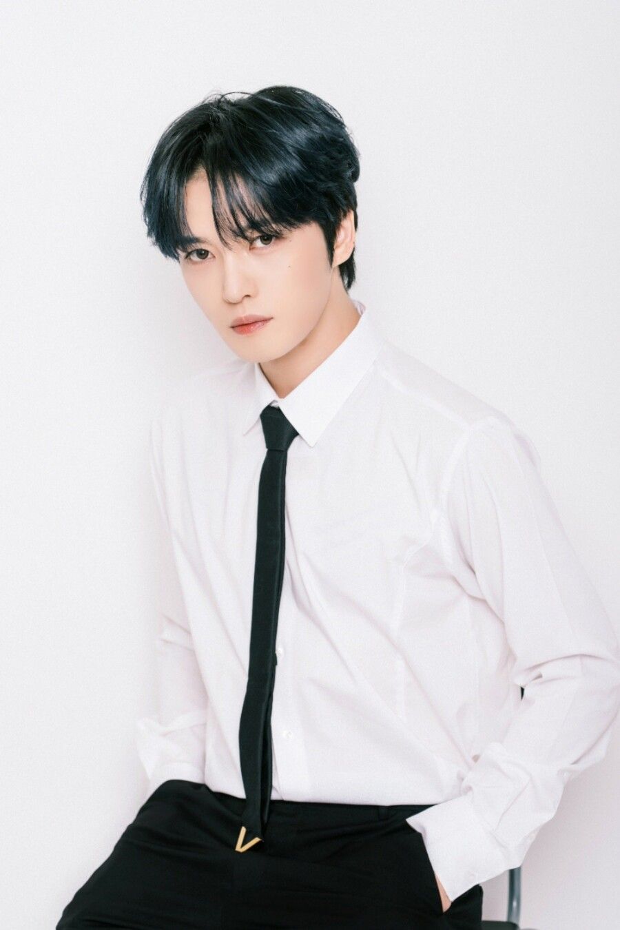 網友公認統一飯圈審美的「臉蛋天才」偶像！張員瑛顏值不只粉絲在誇，車銀優、V被封CG級神顏！-11