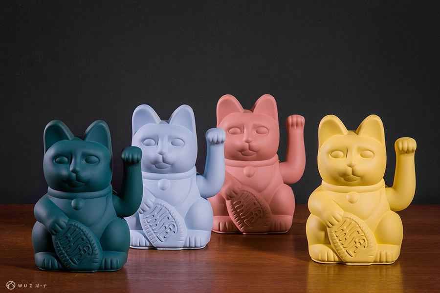 2025聖誕節8款交換禮物推薦！韓妞超愛「尾巴搖擺貓咪掛鐘」、「刺蝟造型收納包」萌到捨不得送！-2