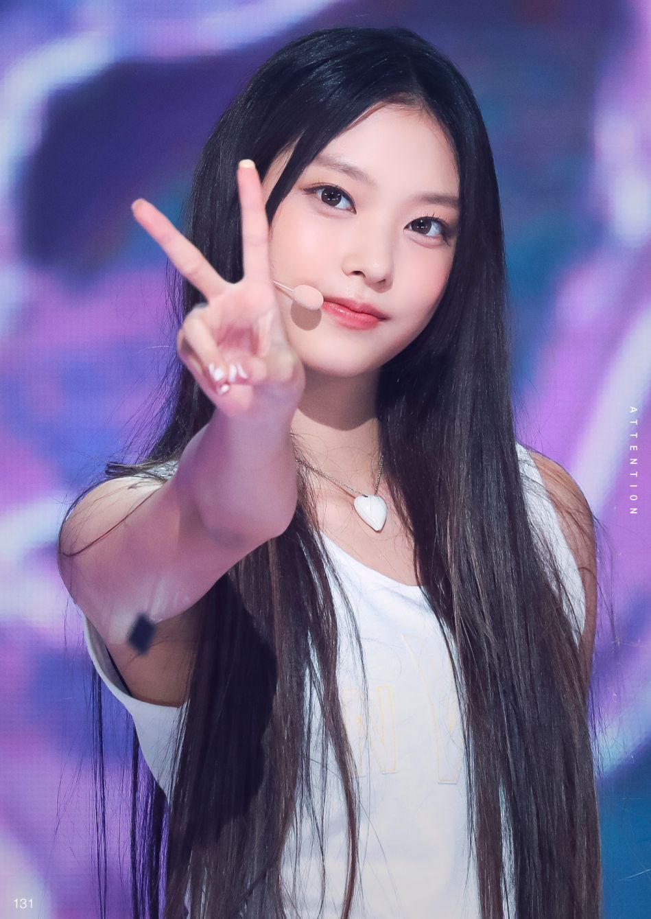 韓網公認6位擁有「漫畫臉」的KPOP女偶像！張員瑛被封「人間富江」，Karina、有娜臉蛋太精緻-10