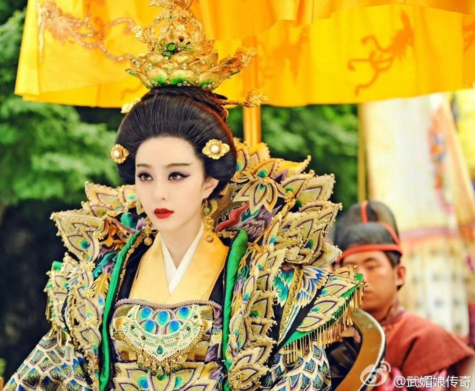 盤點7位古裝陸劇「皇后」角色！白鹿《寧安如夢》化身心機壞皇后，迪麗熱巴造型翻車，「最美皇后」是她！-7