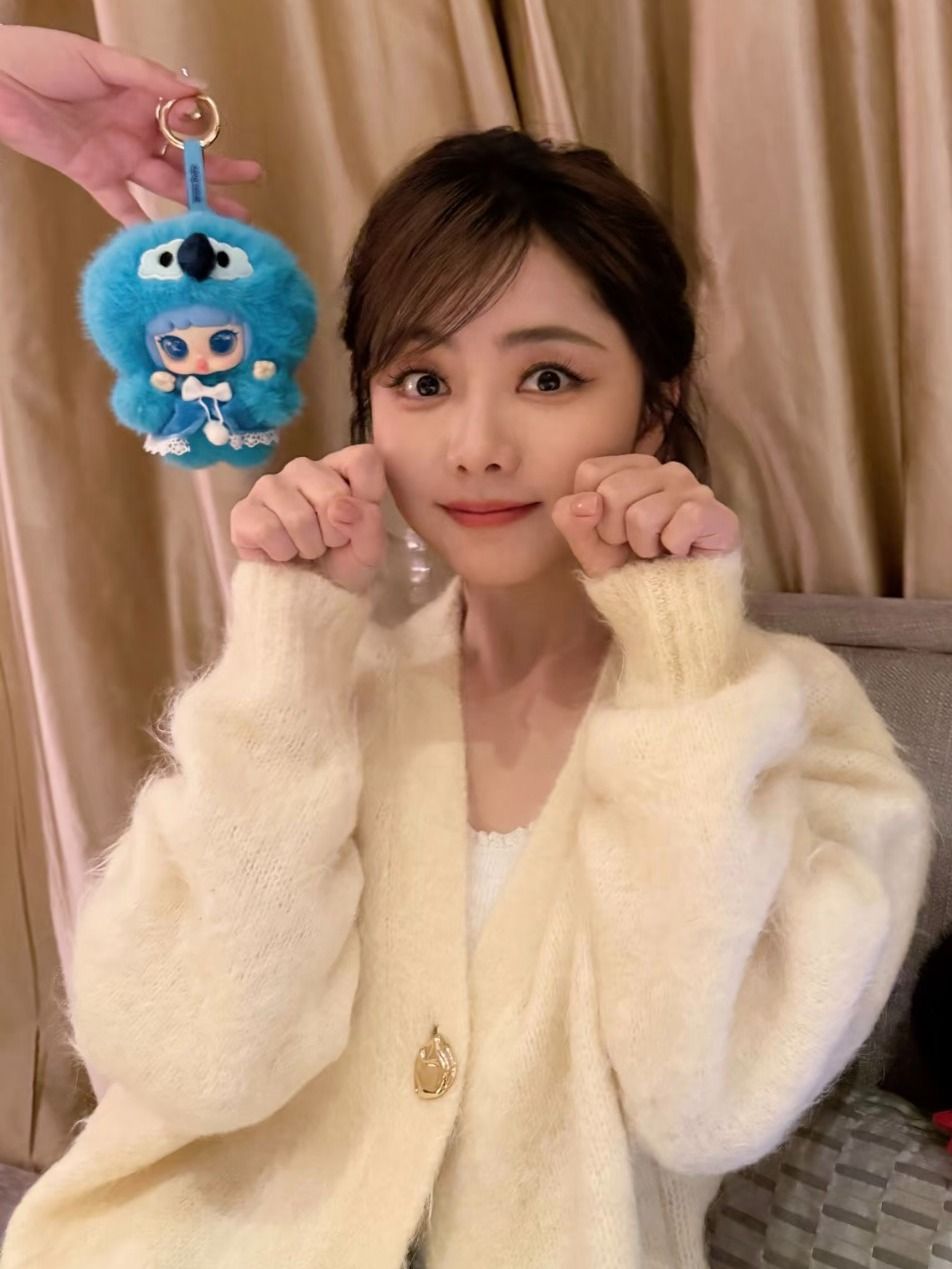《蘭香如故》36歲譚松韻甜得太犯規！5個小故事認識娃娃臉女神，麻糬肌保養＋瘦身秘訣一次看！-13