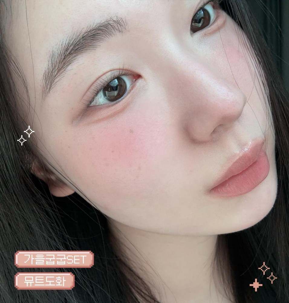 OLIVE YOUNG三麗鷗聯名買不完！Tooq腮紅膏重磅回歸，攜手大耳狗換上迷你包裝，裝進喜拿大頭吊飾隨身帶超可愛！-13