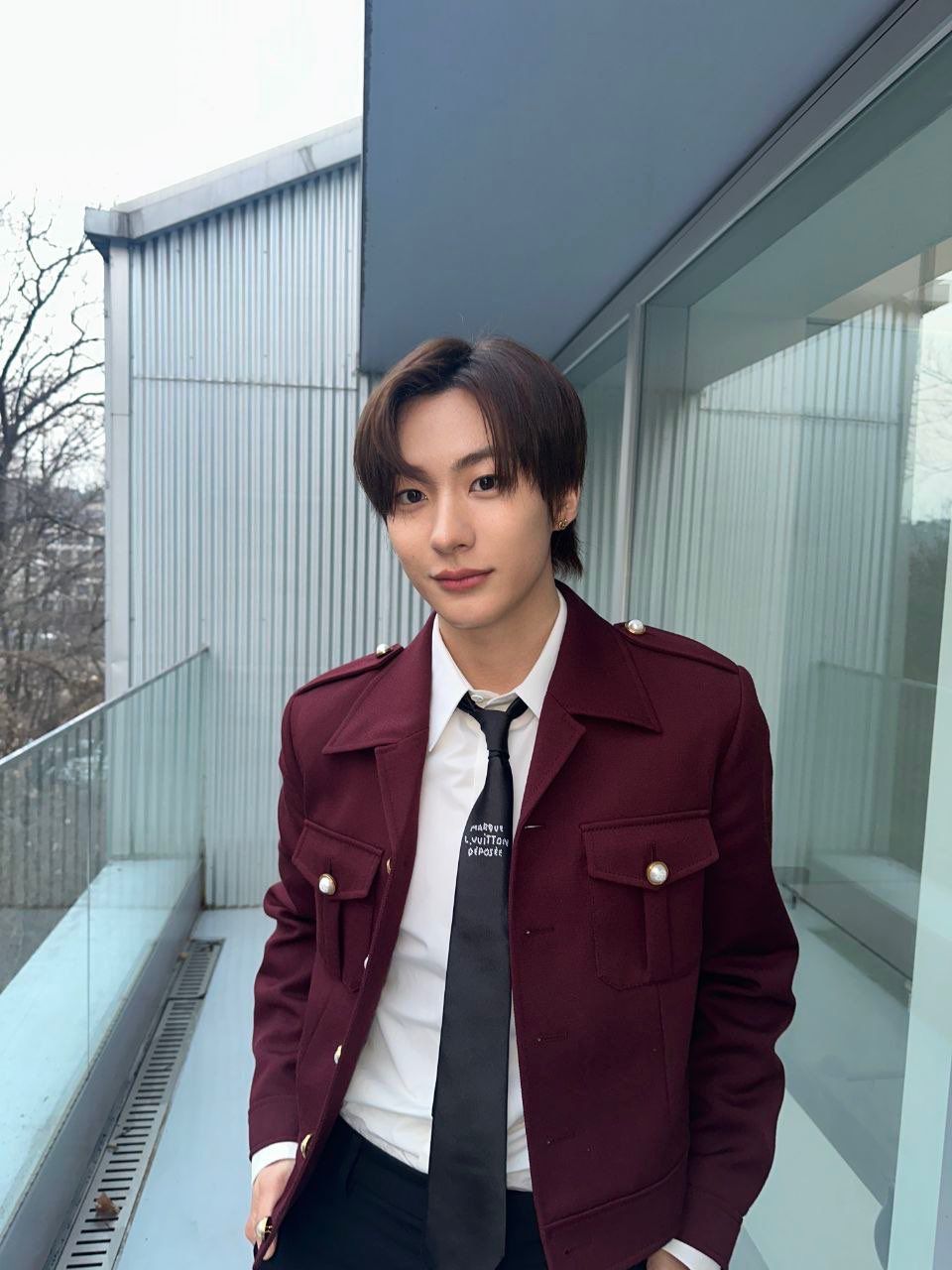 韓網票選！開學「最想要坐隔壁」韓國偶像TOP8！Karina排第8，秀彬、珉奎通通輸給他！-4