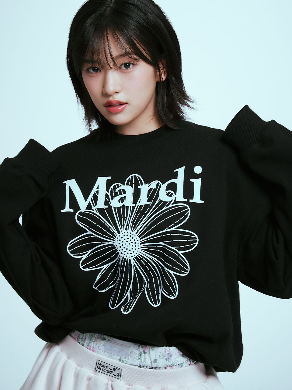 韓國小雛菊Mardi Mercredi最大旗艦店來了！超齊全大學T、帽子、毛衣就在這間！-11