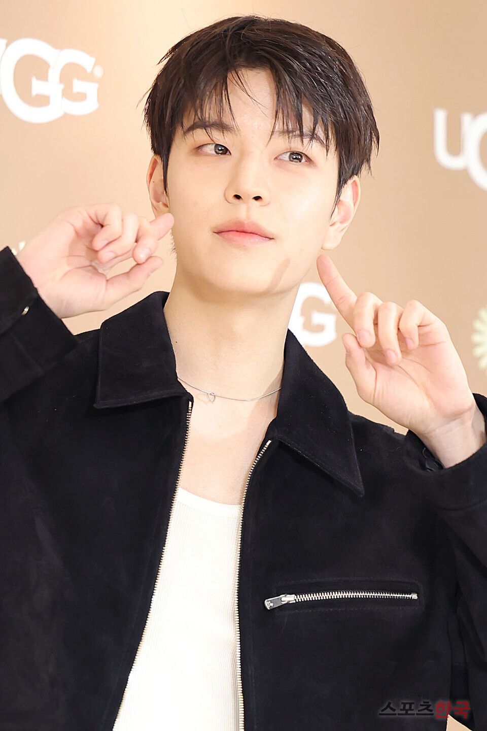 盤點7位網友最愛的狗狗相KPOP男偶像！明宰鉉、昇玟帥氣可愛兼具，珉奎根本就是大狗狗！-5