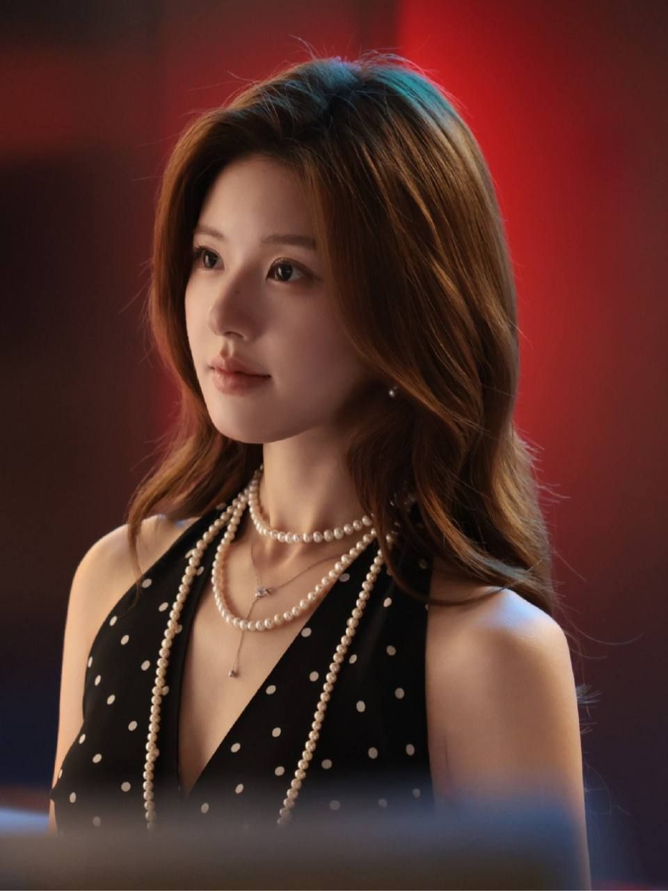 趙露思《許我耀眼》劇情看點+角色介紹！70套造型美翻掀網友狂搜同款，冷凍＋零宣傳開播口碑熱度雙爆！-14