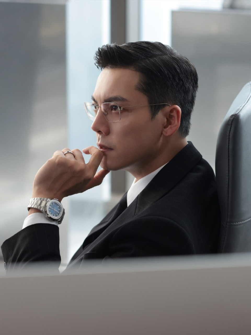 趙露思《許我耀眼》劇情看點+角色介紹！70套造型美翻掀網友狂搜同款，冷凍＋零宣傳開播口碑熱度雙爆！-8