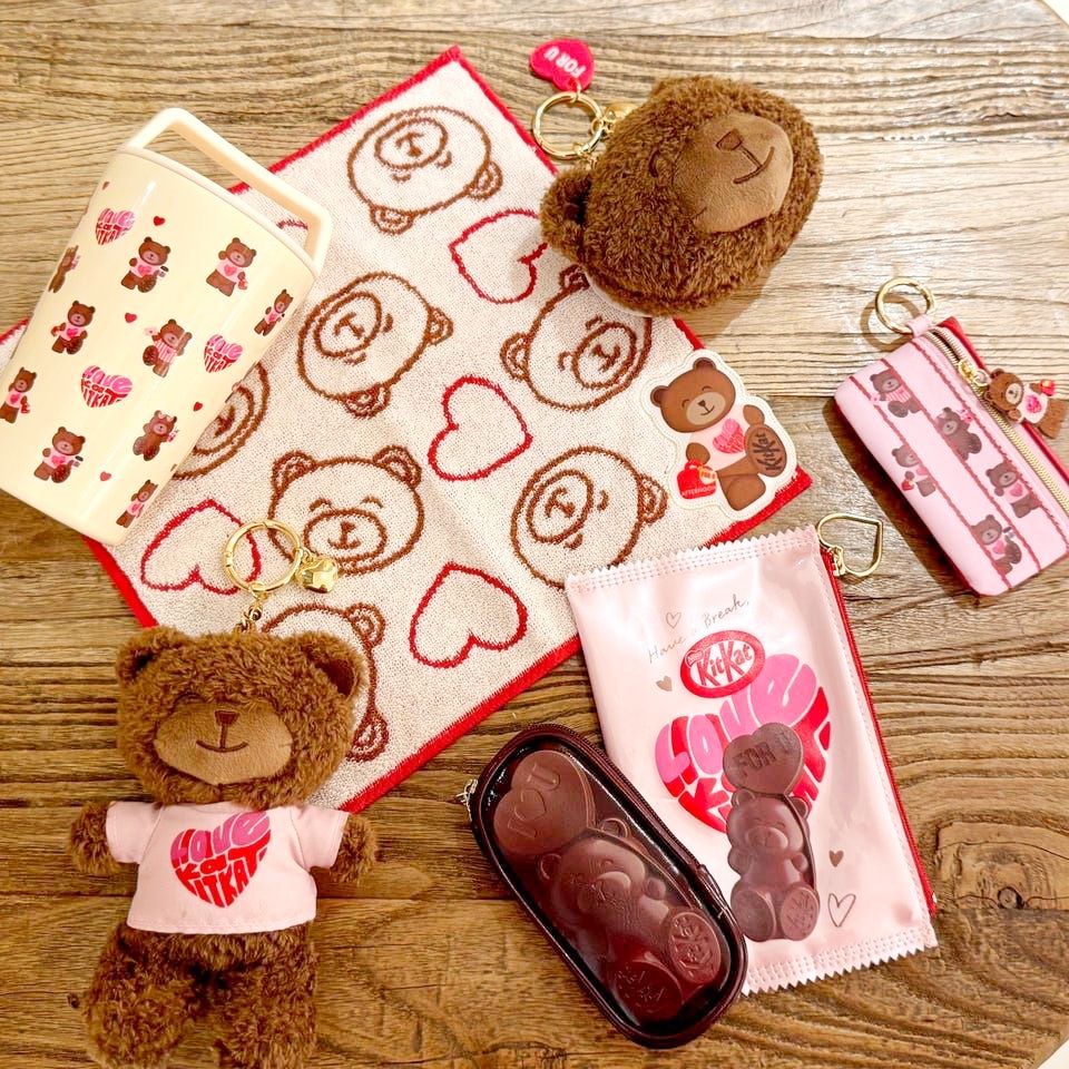 2026情人節禮物就送這個！超呆萌「Kitkat愛心巧克力小熊絨毛玩偶、熊熊馬克杯」日妞都狂搶！-12