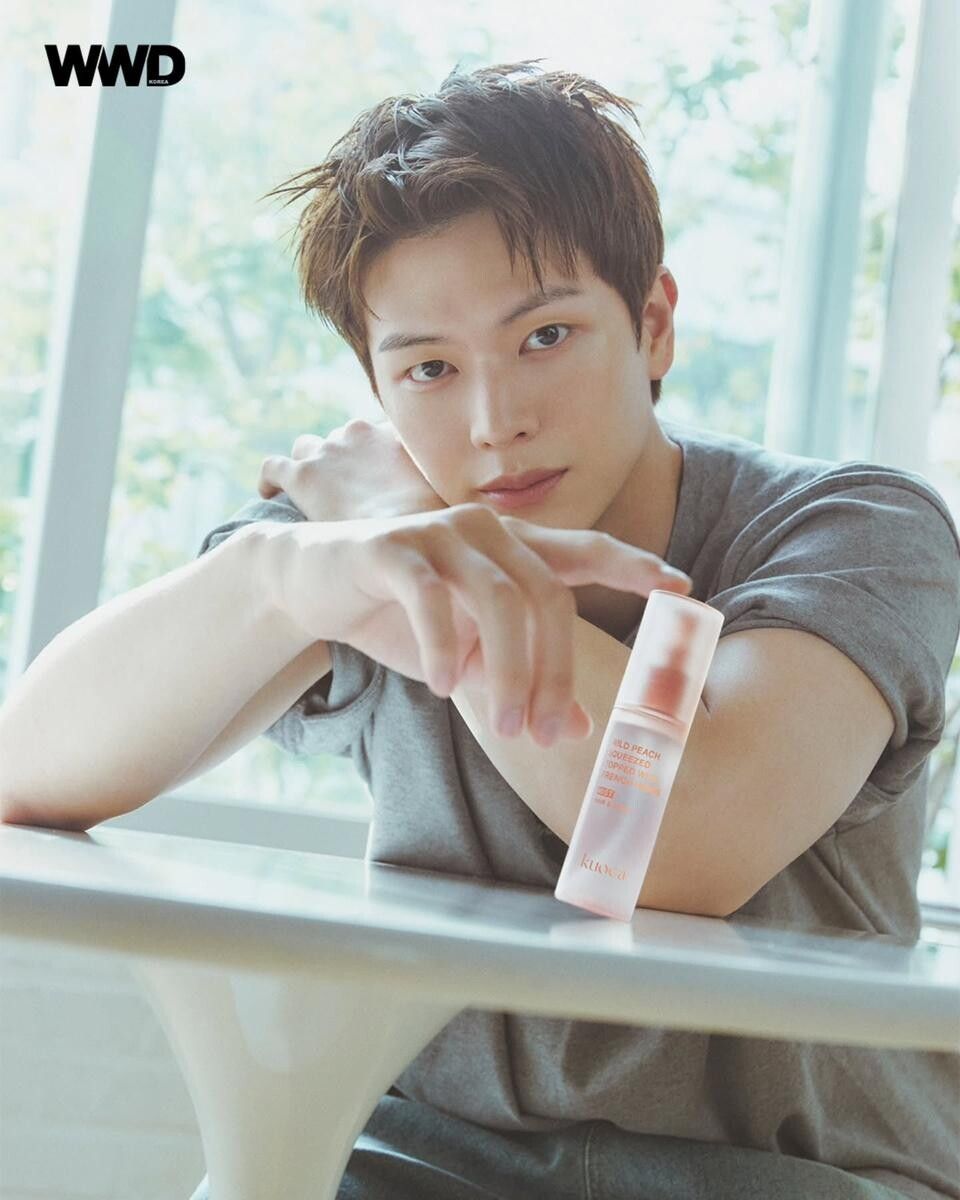 韓網公認7位「單眼皮男神」KPOP偶像！Hoshi倉鼠魅力席捲全球，V、Jin眼神超會放電-5