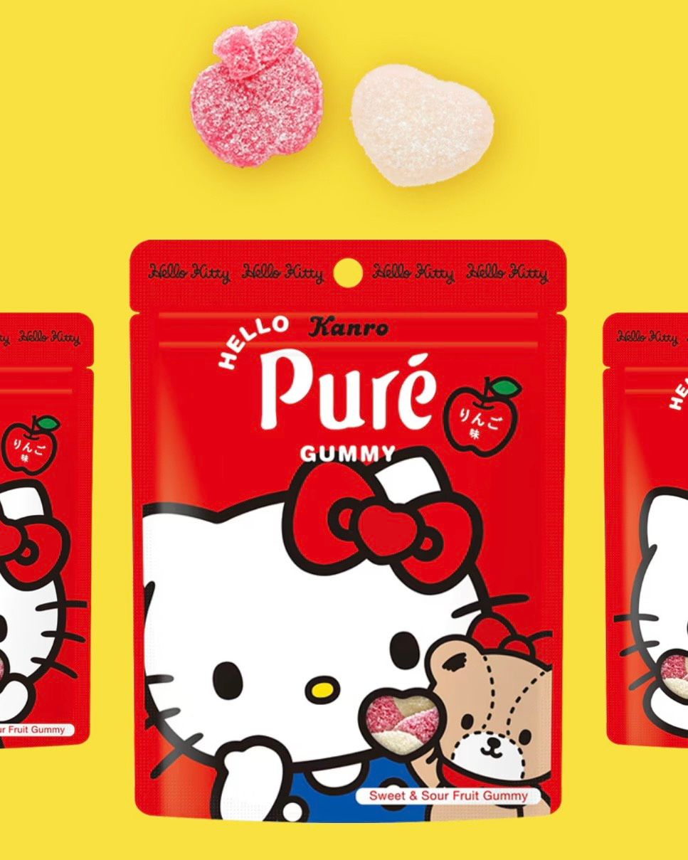 日妞社群暴動！Hello Kitty聯名Pure「蘋果口味蝴蝶結軟糖」Q到捨不得吃、這天軟萌開賣！-3