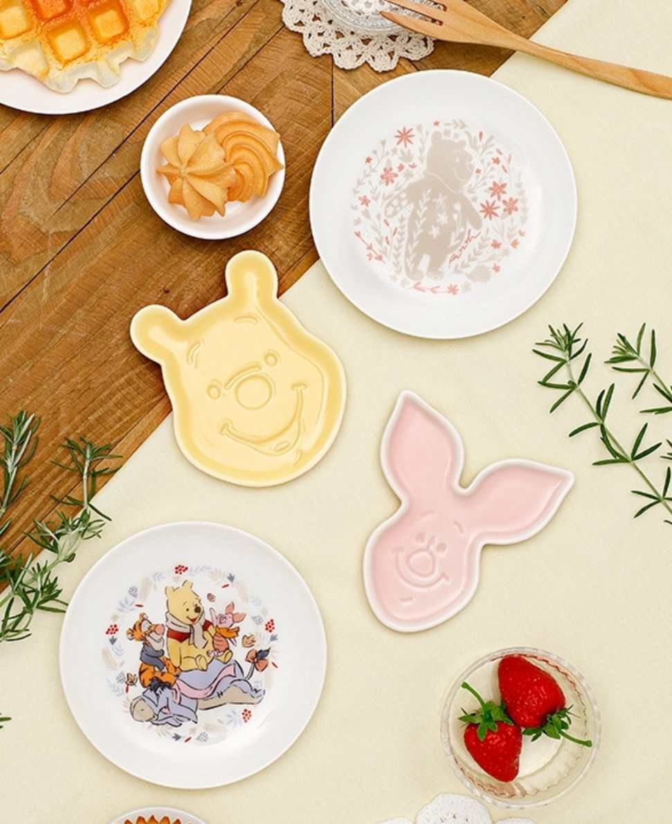 日妞社群暴動！小熊維尼冬日一番賞「斗篷維尼玩偶、圍巾小豬吊飾、立體熊耳維尼毛襪」這天可愛開賣！-14