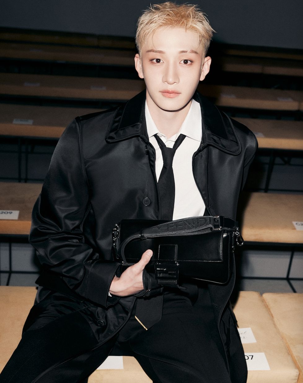 SS27米蘭時裝週藝人EMV TOP10！ATEEZ崔傘韓團第一，泰國女星Faye強勢奪冠，Prada成最大贏家？-12