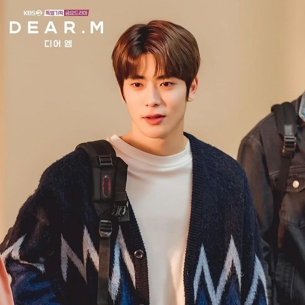 韓網熱議7位有「演員相」的韓國男偶像！圓佑新歌動作戲超帥氣，秀彬、在玹初戀感超強，網友公認最適合演「渣男」是他！-9