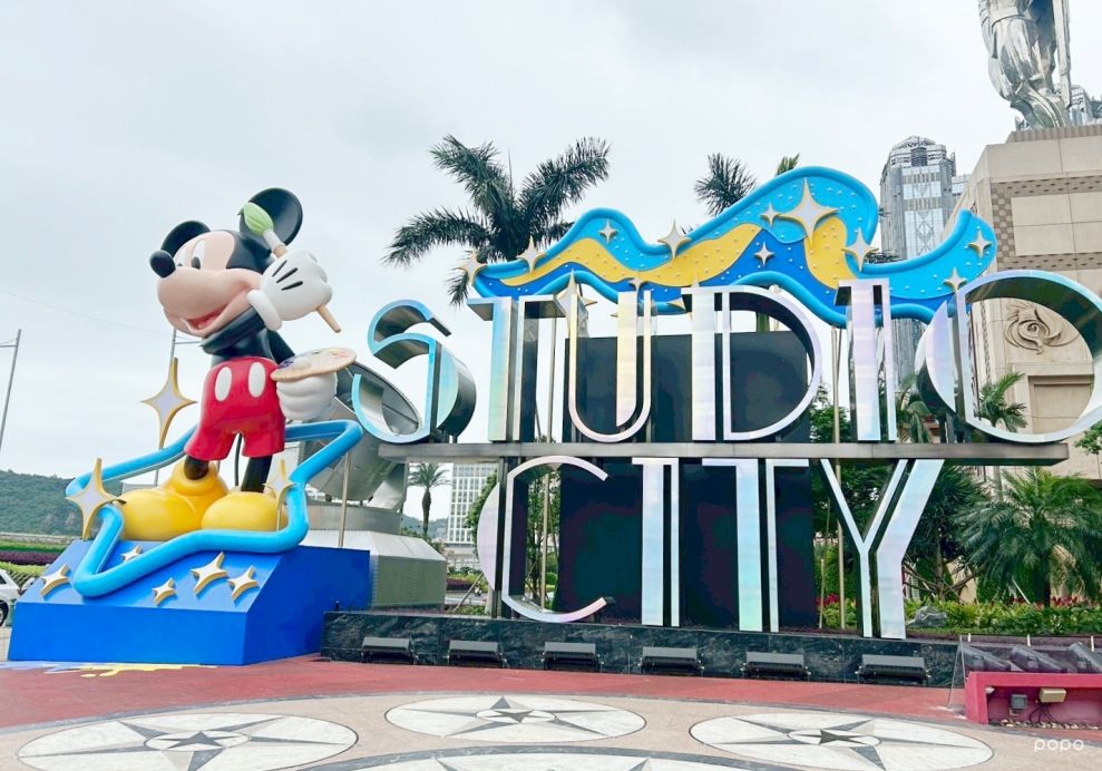 澳門旅遊必去「新濠影滙」迪士尼主題造景太可愛！「奇奇蒂蒂拱門、動物方城市甜點店」必拍亮點一次看！-2