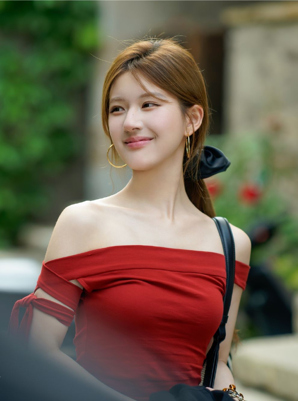 2025中國明星海外人氣排行榜出爐！劉宇寧、王一博榜上有名，趙露思強勢逆襲登頂奪冠！-16