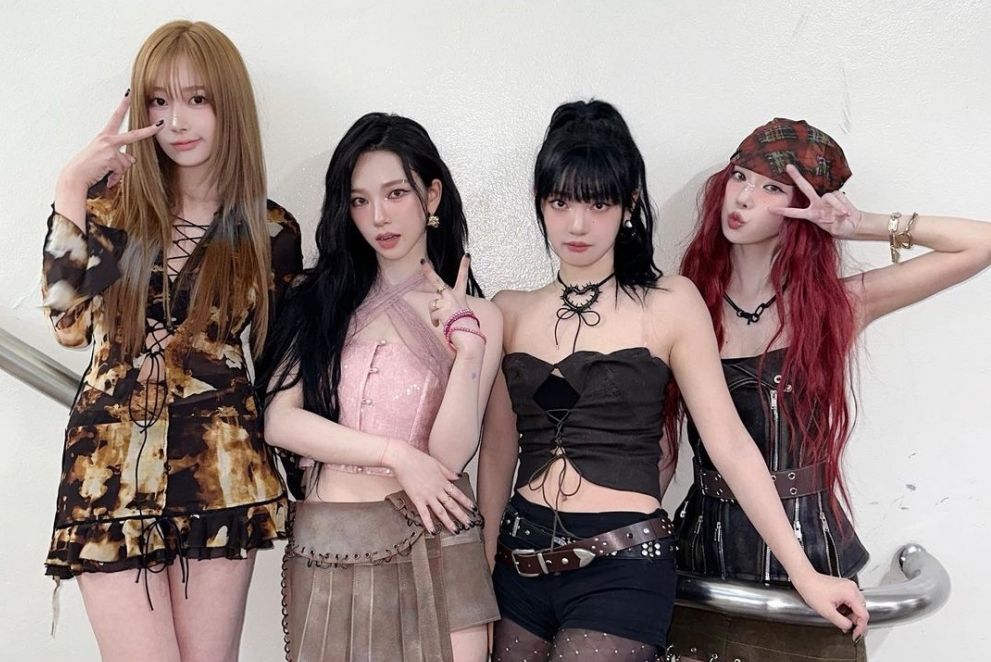 好羨慕！最強人間AI團aespa來台尾牙演出！Karina、Winter成員抵台穿這樣！-5