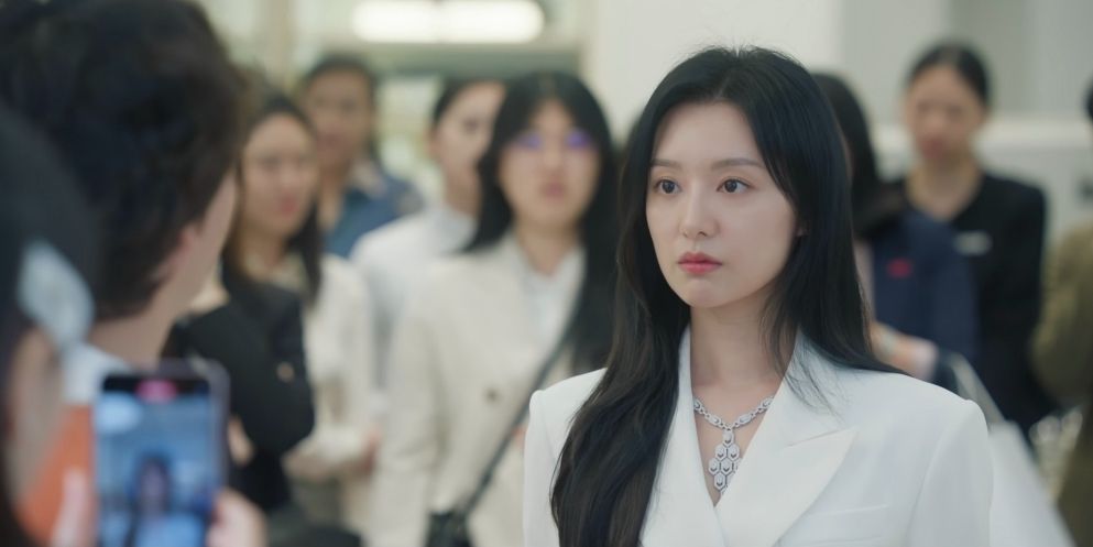 金智媛來台灣穿這樣！AI小臉+漫畫腰太美！《淚之女王》千金有錢人穿搭圖鑑回顧！-4