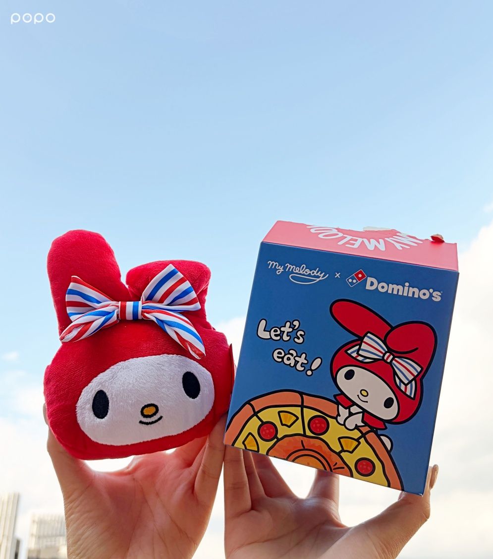 達美樂跟美樂蒂聯名啦！限定紙盒Q到捨不得丟、還有超可愛「美樂蒂披薩翻轉包&迷你招牌」周邊要買！-5
